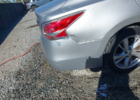 2015 Nissan Altima 2.5/2.5 S/2.5 Sl/2.5 Sv from USA, damaged, VIN 1N4AL3AP9FC201689